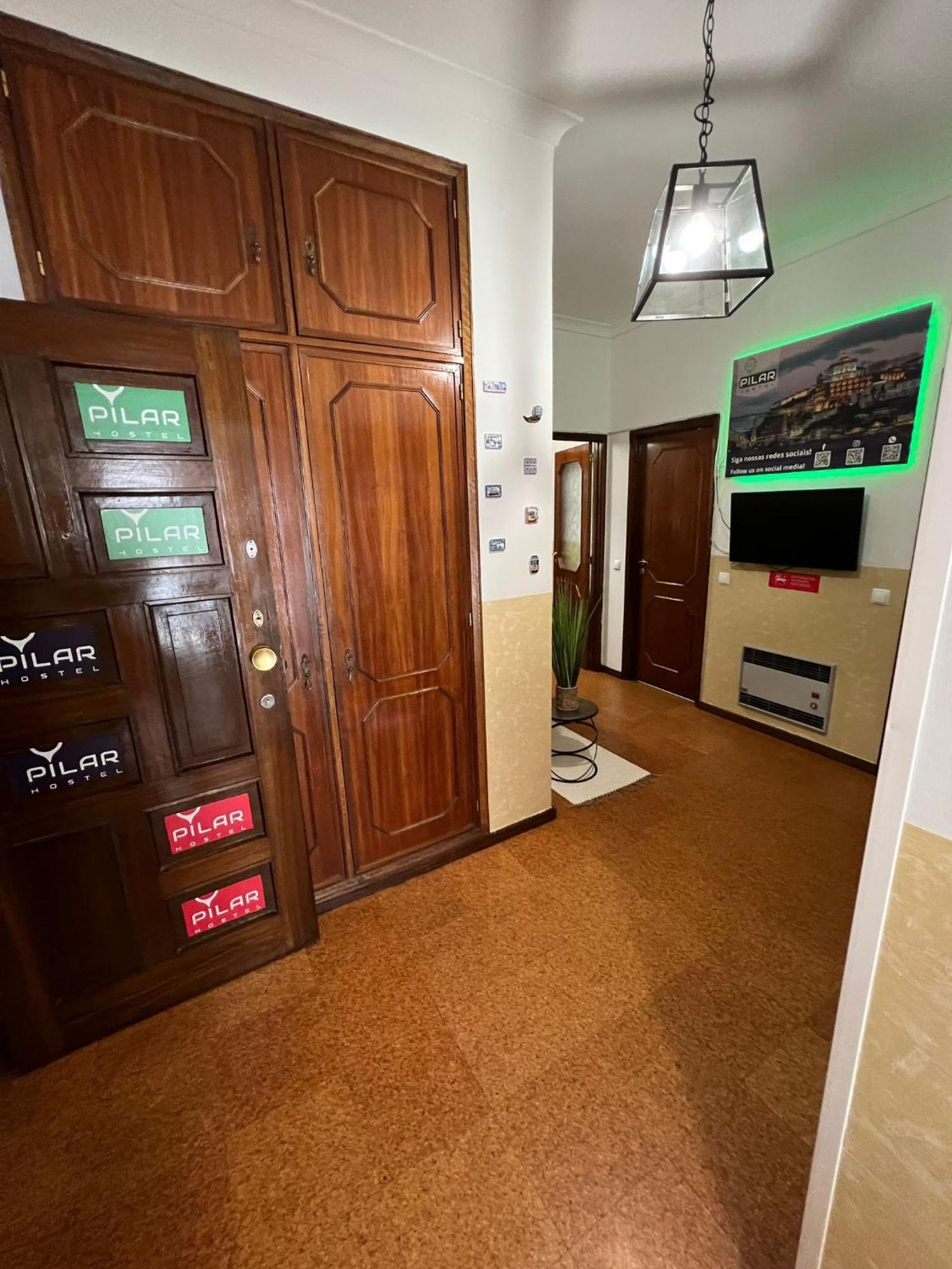 Pilar Hostel - Rua De Santa Catarina - ปอร์โต ภายนอก รูปภาพ