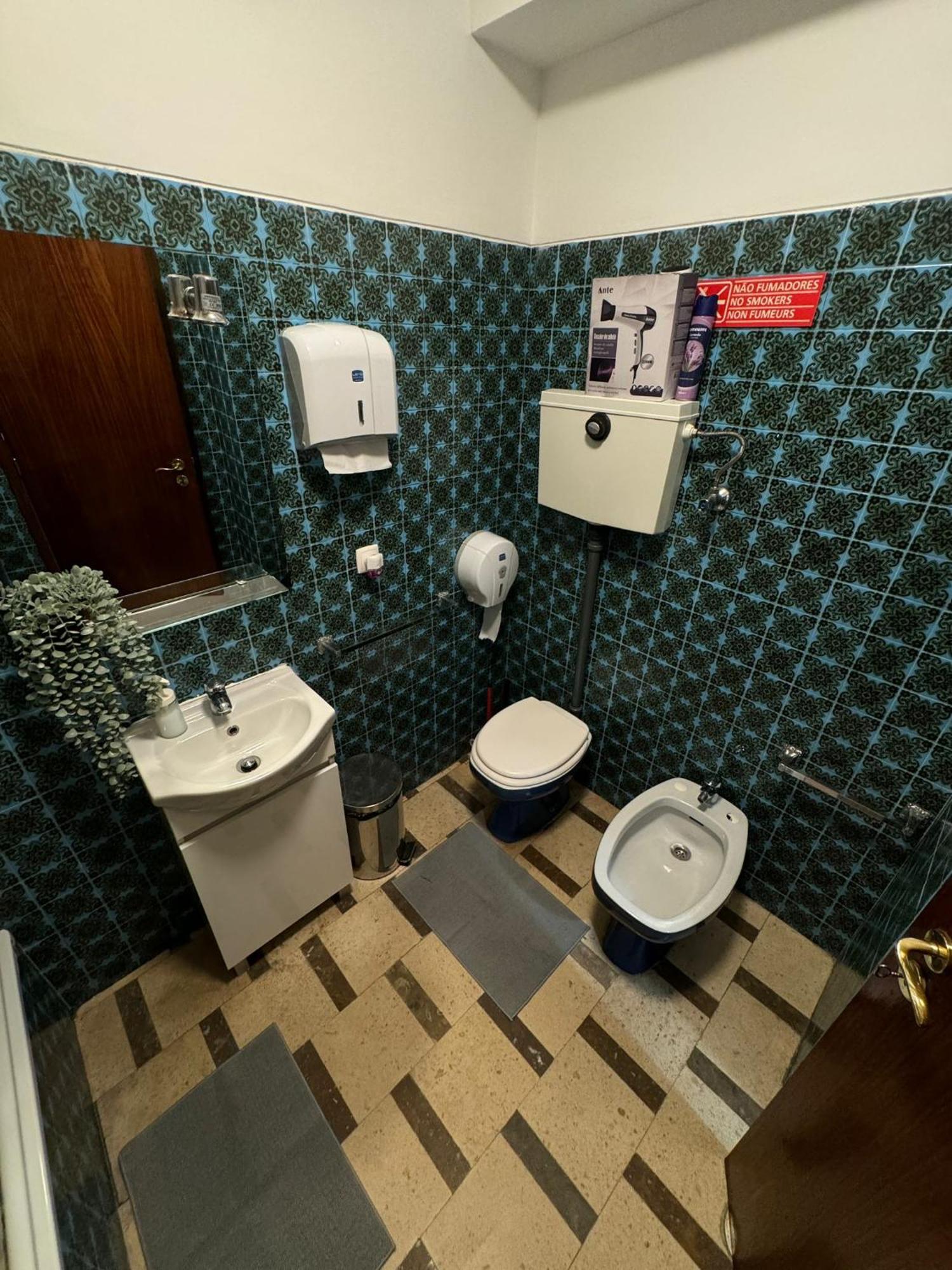 Pilar Hostel - Rua De Santa Catarina - ปอร์โต ภายนอก รูปภาพ