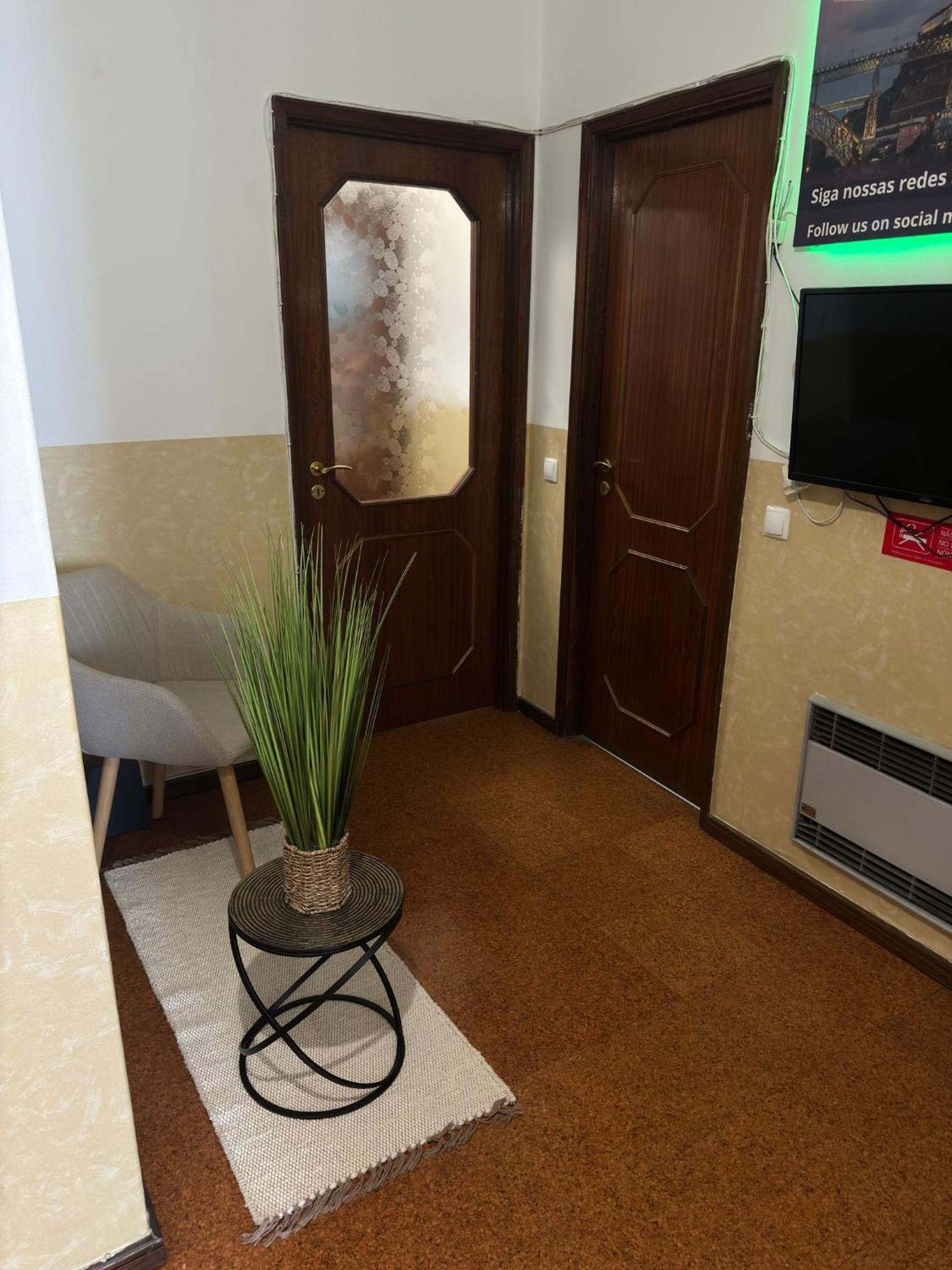Pilar Hostel - Rua De Santa Catarina - ปอร์โต ภายนอก รูปภาพ